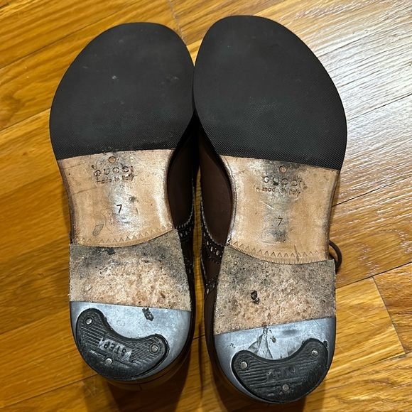 Gucci - Cap Toe Dress Shoes - Men’s Size 7 (US) - Brown - Picture 13 of 14